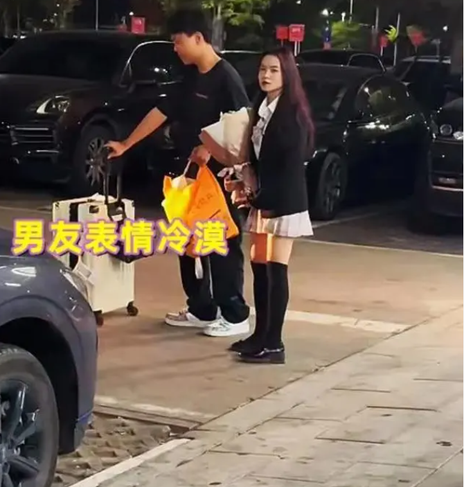 广东，女子网恋，为爱千里奔现，男子却一脸嫌弃：你长得太矮了！