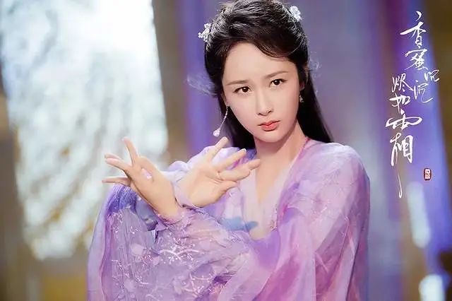 同样是杨紫演仙侠女主，把《沉香如屑》颜淡和《香蜜沉沉烬如霜》锦觅一对比，差异明显