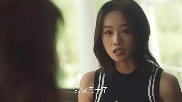 女演员长相很重要，《玫瑰的故事》看30岁的陈瑶和34岁的蓝盈莹才知，骨相和气质会给角色加分  第6张