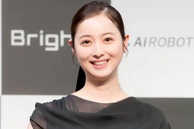 日本第一美女回归！36岁佐佐木希「近况曝光」粉丝赞：史上最美频道来了