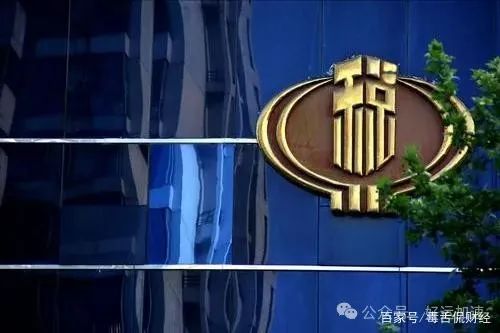 董明珠：应把1万作为税收起征点。北大院长姚洋：反对  第11张