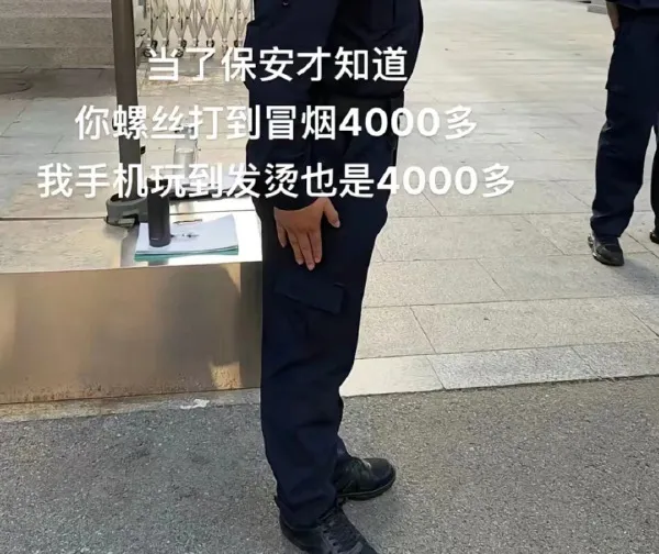 36E妹子为什么喜欢穿紧身衣？看到真人模特展示这几张照片我懂了…  第8张