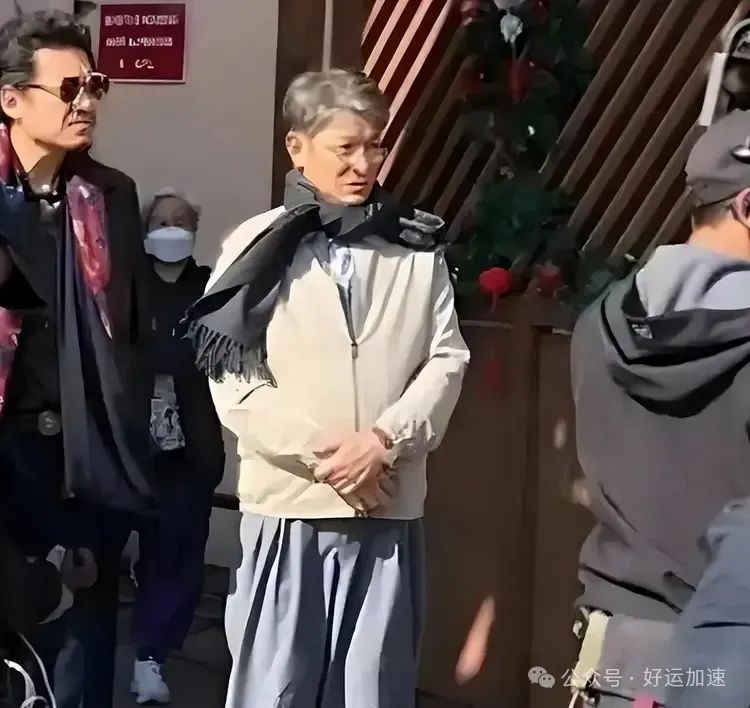 刘德华对赌失败欠巨款？近照满头白发断崖式衰老，全国巡演狂捞金  第9张