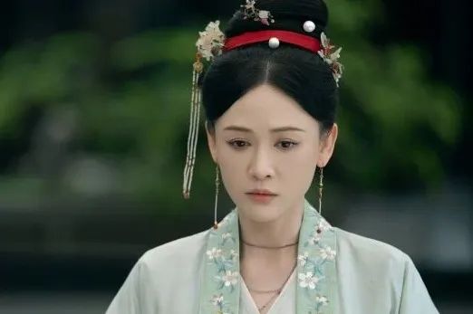 给《墨雨云间》女演员演技排名，吴谨言挤进前三，第1名当之无愧第3名让人意外  第17张