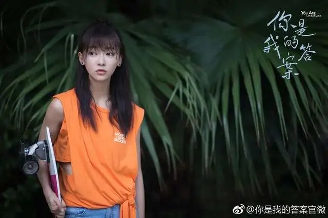 同样演“女作家”，李一桐、陈钰琪、吴谨言放在一起对比，差异明显  第9张