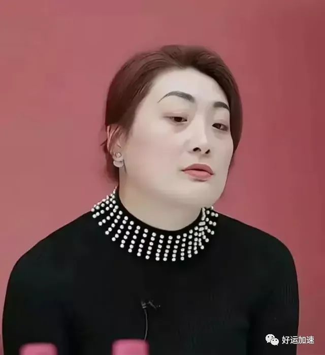 41岁宗馥莉：发胖脸变大像中年妇女，有钱人不屑追她，嫁不出去了