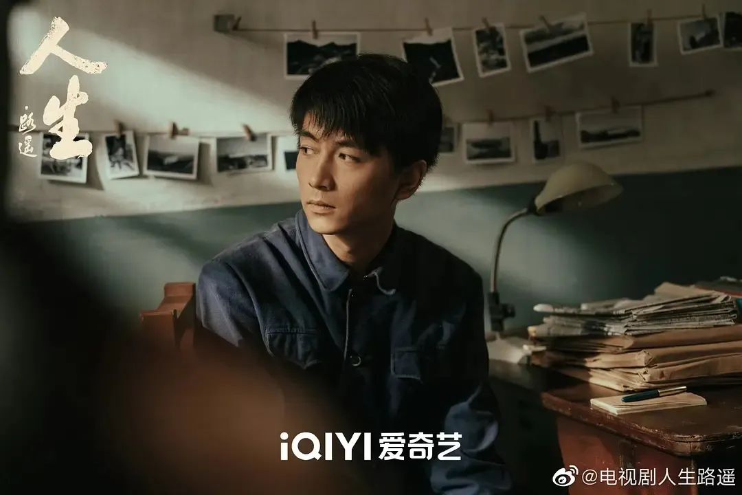 《人生之路》同样演“高考落榜生”，陈晓和唐曾对比，差异太明显