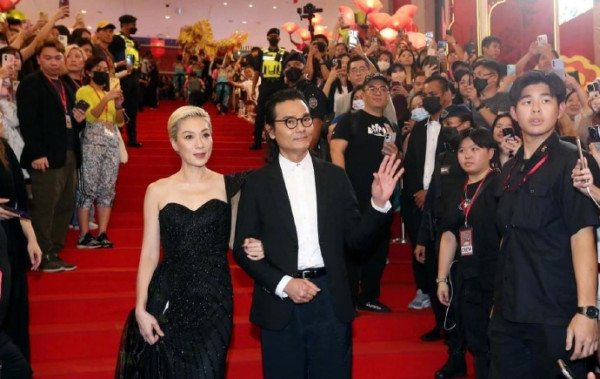 张可颐拍TVB医疗剧《新闻女王》离巢12年投港视曾被指「叛将」
